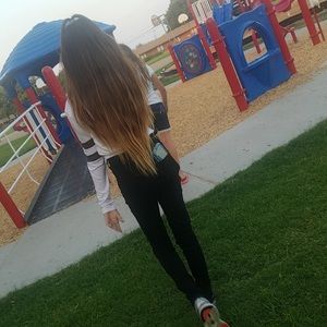 Meet your Posher, Adrienne